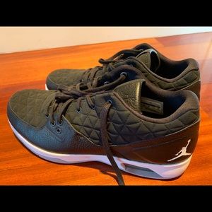 Nike Jordan Clutch Sneakers *RARE*